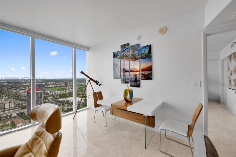 Copropriété à vendre à Hallandale Beach, Floride: 1 chambre, 80.92 m2 № 2145758 - photo 8