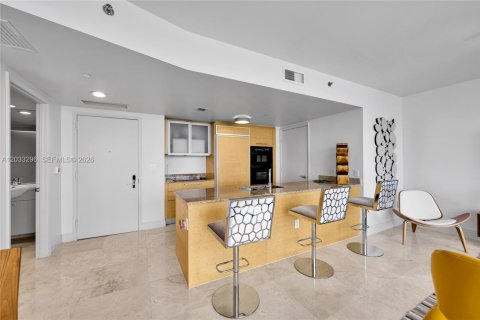 Copropriété à vendre à Hallandale Beach, Floride: 1 chambre, 80.92 m2 № 2145758 - photo 9