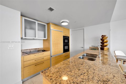 Copropriété à vendre à Hallandale Beach, Floride: 1 chambre, 80.92 m2 № 2145758 - photo 10