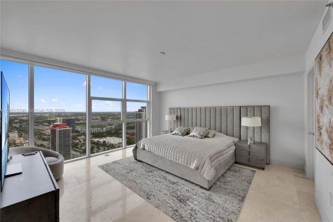 Copropriété à vendre à Hallandale Beach, Floride: 1 chambre, 80.92 m2 № 2145758 - photo 15