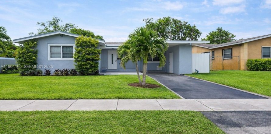 Casa en Fort Lauderdale, Florida 5 dormitorios, 152.45 m2 № 2026398