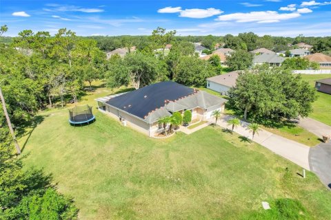 House in Kissimmee, Florida 4 bedrooms, 205.04 sq.m. № 1856547 - photo 3