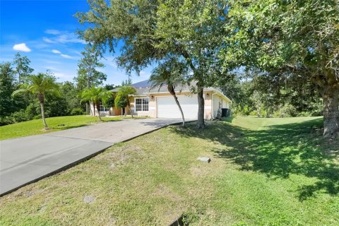 House in Kissimmee, Florida 4 bedrooms, 205.04 sq.m. № 1856547 - photo 2