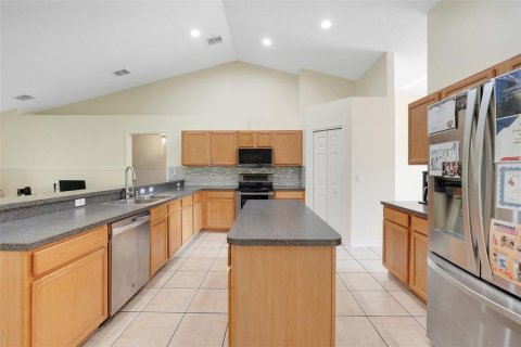 House in Kissimmee, Florida 4 bedrooms, 205.04 sq.m. № 1856547 - photo 19