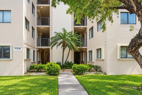 Copropriété à louer à Miami, Floride: 2 chambres, 89.65 m2 № 2418184 - photo 3