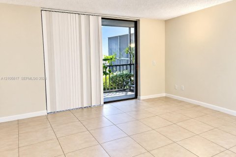 Copropriété à louer à Miami, Floride: 2 chambres, 89.65 m2 № 2418184 - photo 10