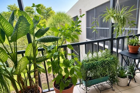 Copropriété à louer à Miami, Floride: 2 chambres, 89.65 m2 № 2418184 - photo 24