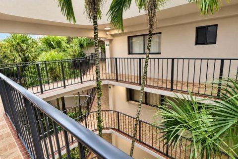 Copropriété à louer à Miami, Floride: 2 chambres, 89.65 m2 № 2418184 - photo 26