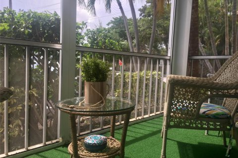 Copropriété à louer à Fort Lauderdale, Floride: 1 chambre, 78.97 m2 № 2087601 - photo 23