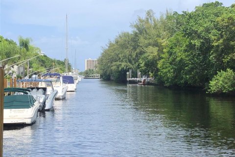 Copropriété à louer à Fort Lauderdale, Floride: 1 chambre, 78.97 m2 № 2087601 - photo 3