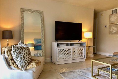 Copropriété à louer à Fort Lauderdale, Floride: 1 chambre, 78.97 m2 № 2087601 - photo 20