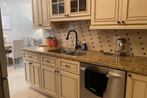 Copropriété à louer à Fort Lauderdale, Floride: 1 chambre, 78.97 m2 № 2087601 - photo 12