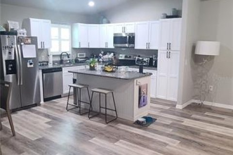 Casa en alquiler en Gainesville, Florida, 3 dormitorios, 148.55 m2 № 1911751 - foto 3