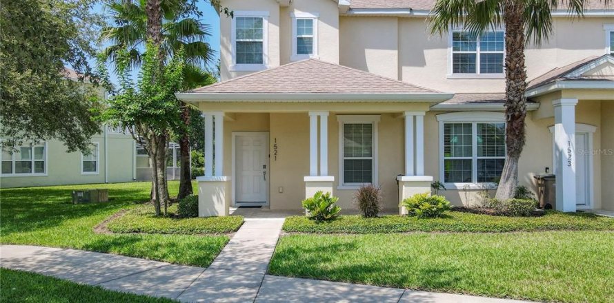 Touwnhouse à Clermont, Floride 3 chambres, 140.47 m2 № 1788260