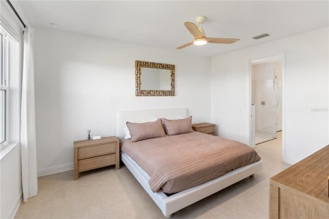 Villa ou maison à vendre à Bradenton, Floride: 5 chambres, 273.04 m2 № 2131655 - photo 16