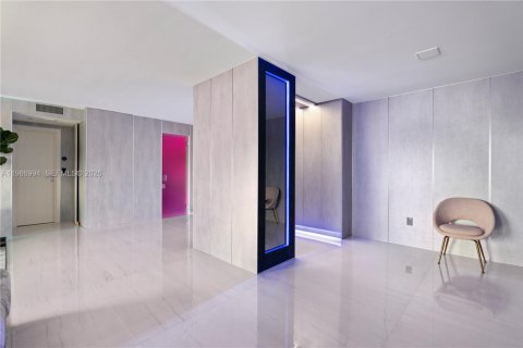 Condo in Sunny Isles Beach, Florida, 3 bedrooms № 2145926 - photo 10