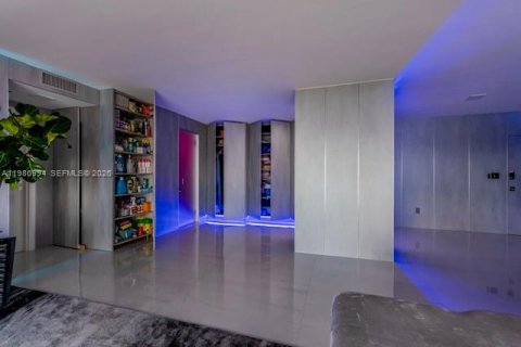 Condo in Sunny Isles Beach, Florida, 3 bedrooms № 2145926 - photo 8