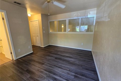 Adosado en venta en Gainesville, Florida, 2 dormitorios, 102.75 m2 № 2217622 - foto 15