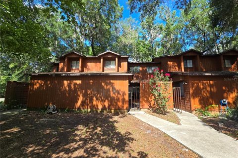 Adosado en Gainesville, Florida 2 dormitorios, 102.75 m2 № 2217622