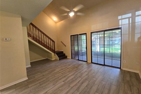 Adosado en venta en Gainesville, Florida, 2 dormitorios, 102.75 m2 № 2217622 - foto 8