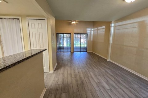 Adosado en venta en Gainesville, Florida, 2 dormitorios, 102.75 m2 № 2217622 - foto 4