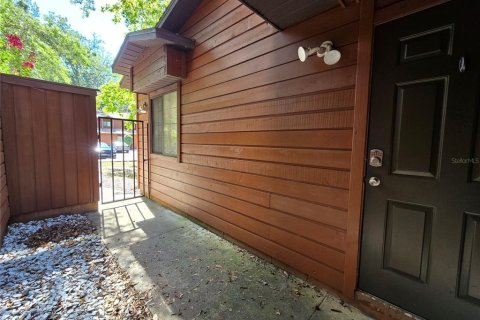 Adosado en venta en Gainesville, Florida, 2 dormitorios, 102.75 m2 № 2217622 - foto 3