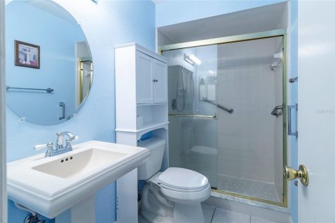 Купить кондоминиум в Дебари, Флорида 8 комнат, 109.44м2, № 2410386 - фото 30
