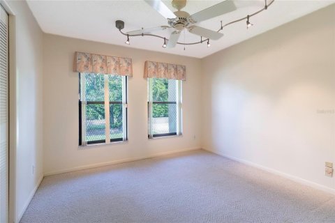 Купить кондоминиум в Дебари, Флорида 8 комнат, 109.44м2, № 2410386 - фото 23