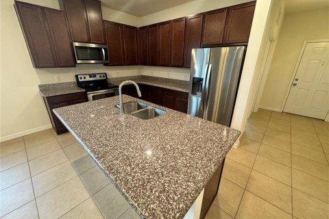 House in Orlando, Florida 4 bedrooms, 173.91 sq.m. № 1842095 - photo 26