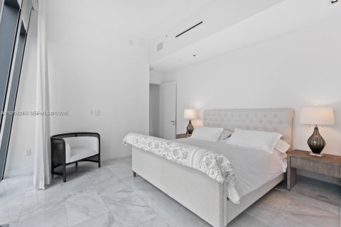 Condo in Miami, Florida, 3 bedrooms  № 1996194 - photo 20