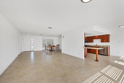 Villa ou maison à vendre à Sarasota, Floride: 3 chambres, 179.3 m2 № 1597501 - photo 9
