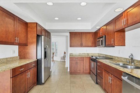 Villa ou maison à vendre à Sarasota, Floride: 3 chambres, 179.3 m2 № 1597501 - photo 12