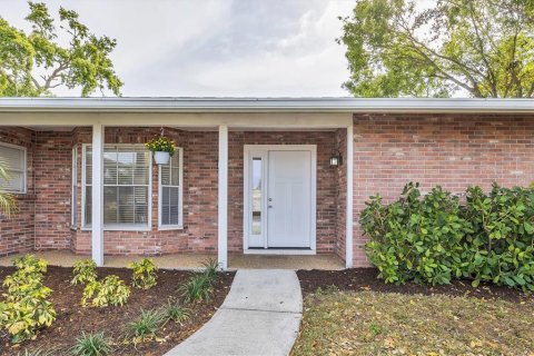 Villa ou maison à vendre à Sarasota, Floride: 3 chambres, 179.3 m2 № 1597501 - photo 5