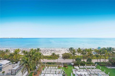 Copropriété à vendre à Miami Beach, Floride: 1 chambre, 71.63 m2 № 2154856 - photo 3