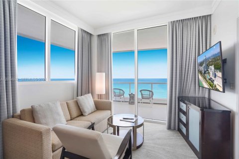 Copropriété à vendre à Miami Beach, Floride: 1 chambre, 71.63 m2 № 2154856 - photo 8
