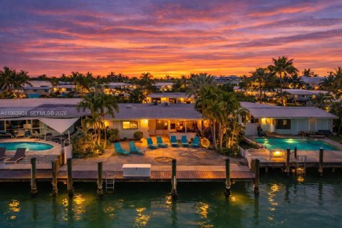 Casa en Marathon, Florida 2 dormitorios, 88.44 m2 № 2081058