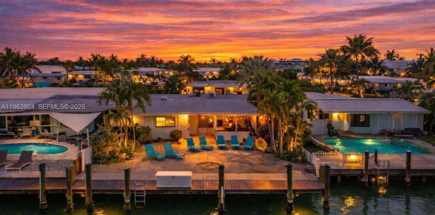 Casa en Marathon, Florida 2 dormitorios, 88.44 m2 № 2081058