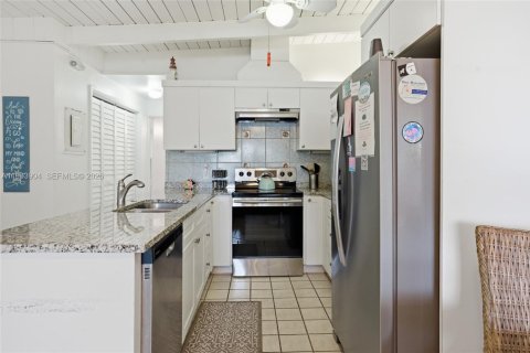 Casa en venta en Marathon, Florida, 2 dormitorios, 88.44 m2 № 2081058 - foto 6