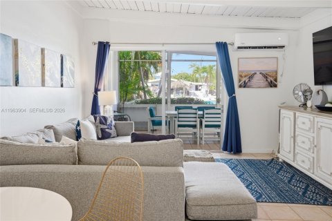Casa en venta en Marathon, Florida, 2 dormitorios, 88.44 m2 № 2081058 - foto 5
