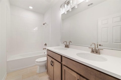 Casa en venta en Groveland, Florida, 3 dormitorios, 186.08 m2 № 1807416 - foto 9