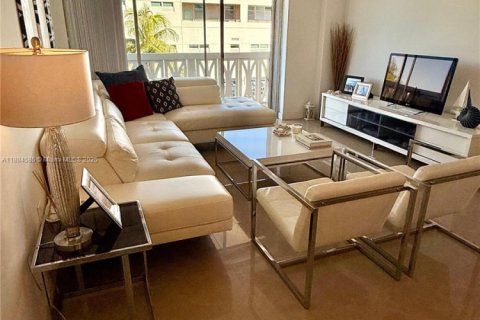 Copropriété à vendre à Miami Beach, Floride: 1 chambre, 72 m2 № 2154679 - photo 10