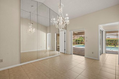 House in Safety Harbor, Florida 3 bedrooms, 219.81 sq.m. № 1876294 - photo 26
