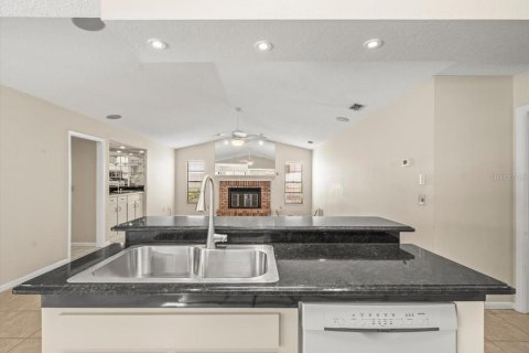House in Safety Harbor, Florida 3 bedrooms, 219.81 sq.m. № 1876294 - photo 14
