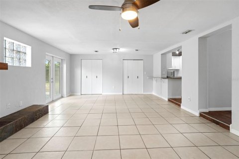 Villa ou maison à vendre à Orlando, Floride: 3 chambres, 136.66 m2 № 1899741 - photo 23