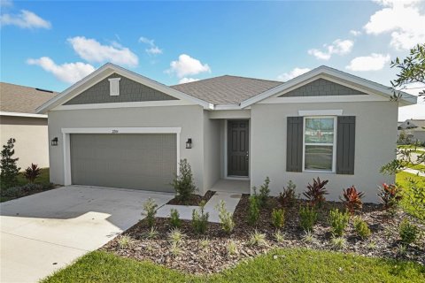 House in Eagle Lake, Florida 4 bedrooms, 192.31 sq.m. № 1144782 - photo 2