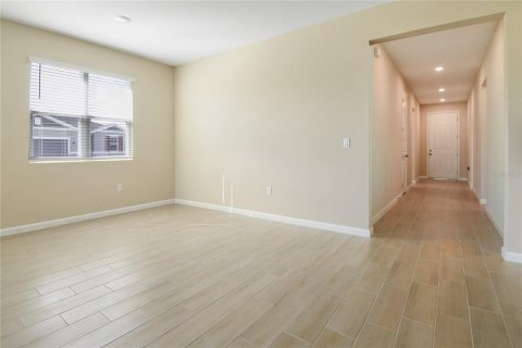 House in Eagle Lake, Florida 4 bedrooms, 192.31 sq.m. № 1144782 - photo 6