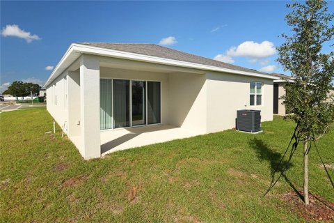 House in Eagle Lake, Florida 4 bedrooms, 192.31 sq.m. № 1144782 - photo 16