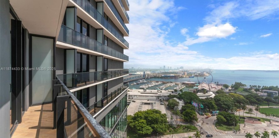 Condo in Miami, Florida, 1 bedroom № 1926884