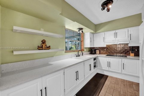 Villa ou maison à vendre à Tequesta, Floride: 3 chambres, 125.42 m2 № 1707360 - photo 9