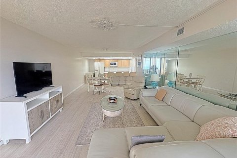 Copropriété à louer à Clearwater, Floride: 2 chambres, 120.59 m2 № 2105086 - photo 16